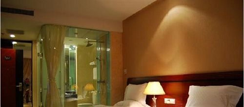 Polka Hotel Wuhu ภายนอก รูปภาพ